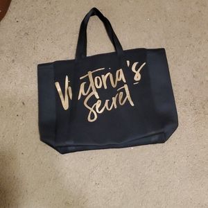 NWOT Victoria's Secret Tote with 2 Spaces to cool